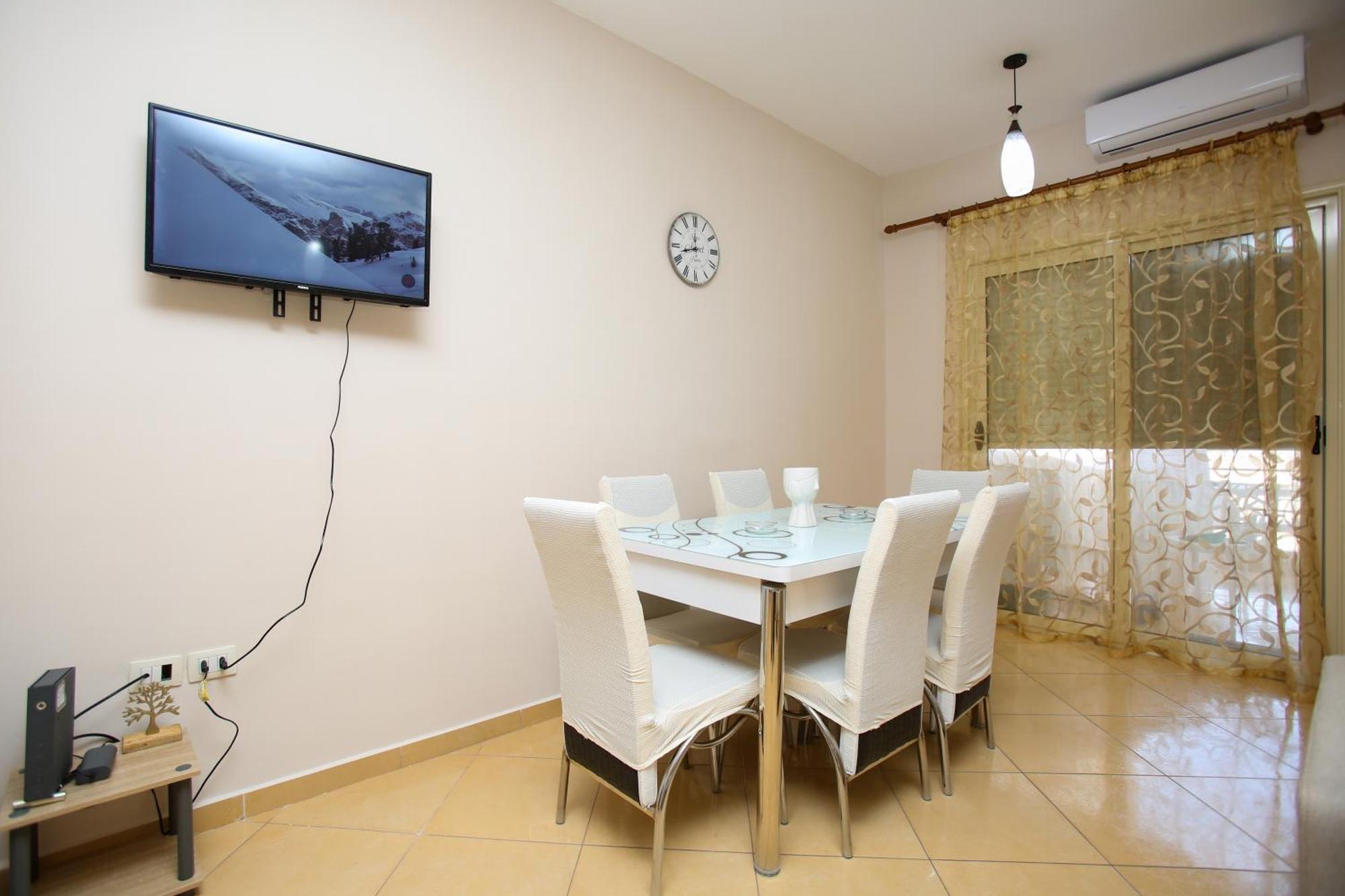 Anemone Apartment