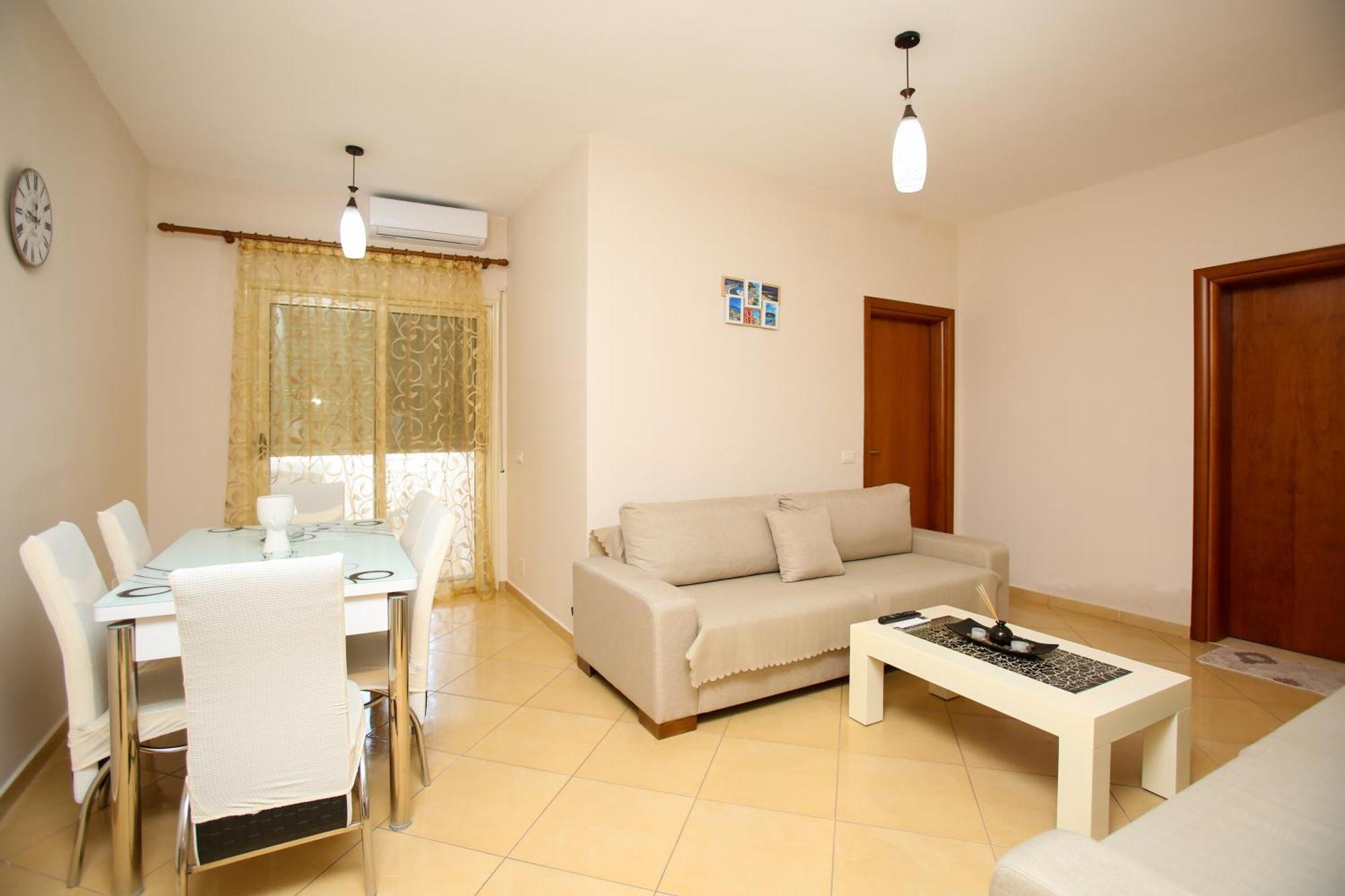 Anemone Apartment *